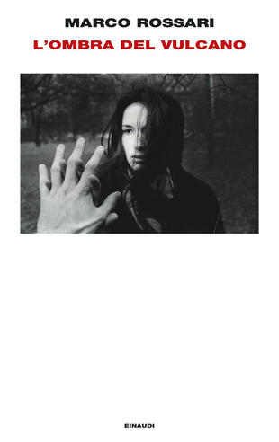 copertina L'ombra del vulcano