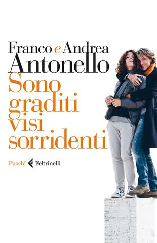 copertina Sono graditi visi sorridenti