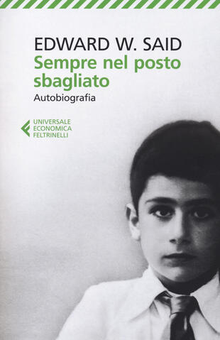 copertina Sempre nel posto sbagliato. Autobiografia