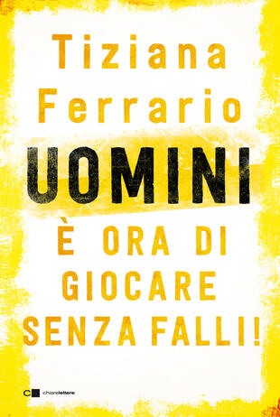 Tiziana Ferrario presenta "Uomini, è ora di giocare senza falli!" durante il Premio giornalistico Papa Ernest Hemingway di Caorle