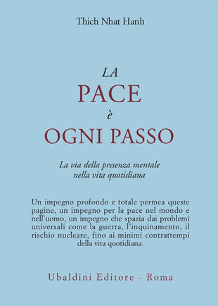 copertina La pace è ogni passo. La via della presenza mentale nella vita quotidiana