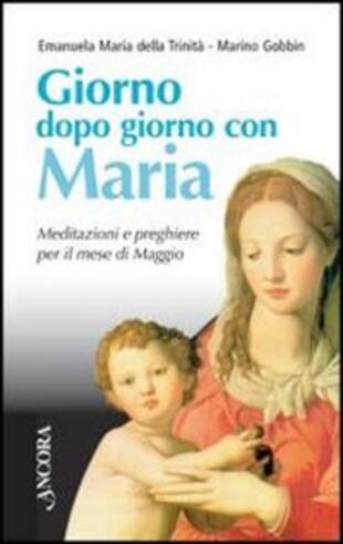 copertina Giorno dopo giorno con Maria. Meditazioni e preghiere per il mese di maggio