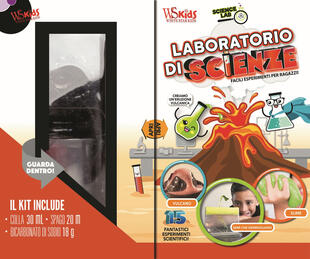 copertina Laboratorio di scienze. Facili esperimenti per ragazzi! Science Lab. Con gadget