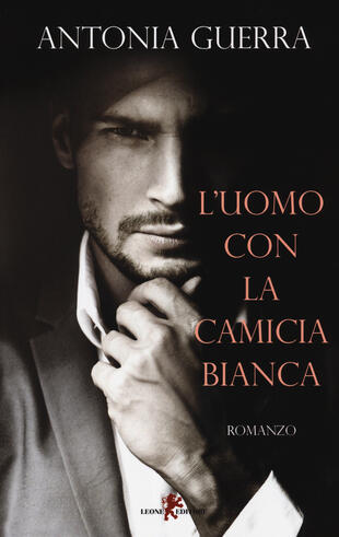 copertina L'uomo con la camicia bianca