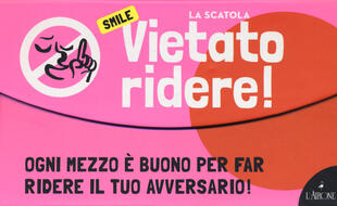 copertina Smile. Vietato ridere. Con Carte