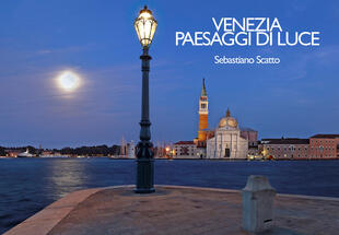 copertina Venezia. Paesaggi di luce-Venice. Landscapes of light. Ediz. multilingue