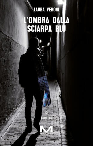 copertina L'ombra dalla sciarpa blu